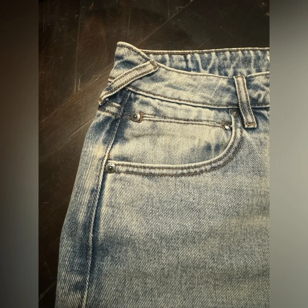 High Rise Straight - Women Jeans - Picture 5 of 12